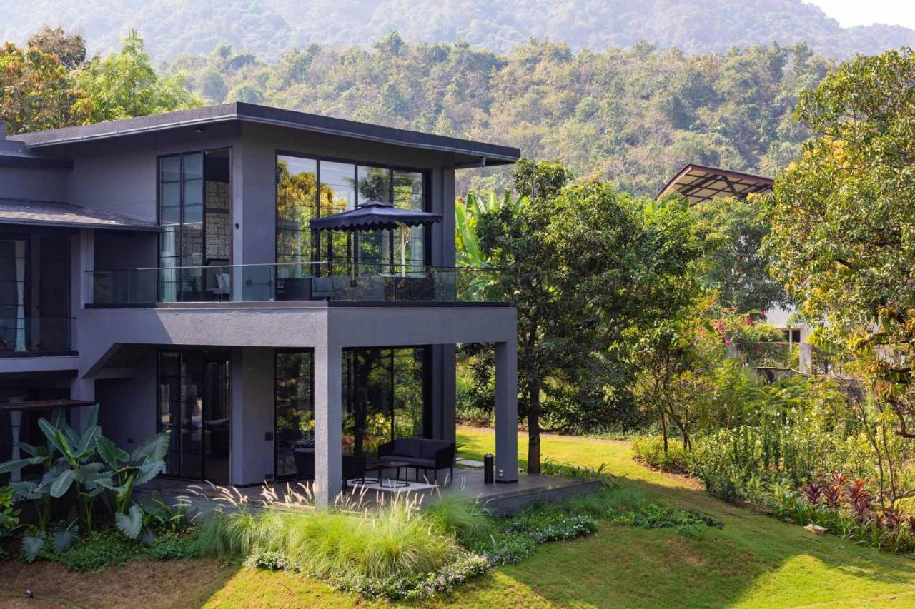 Stayvista At The Charcoal Villa Luxury Collection Алибаг Экстерьер фото